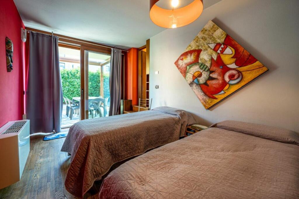 Villa Iris -Pet Friendly Stay - Garden - Private Parking- Bike Friendly Holiday House Колико Екстериор снимка